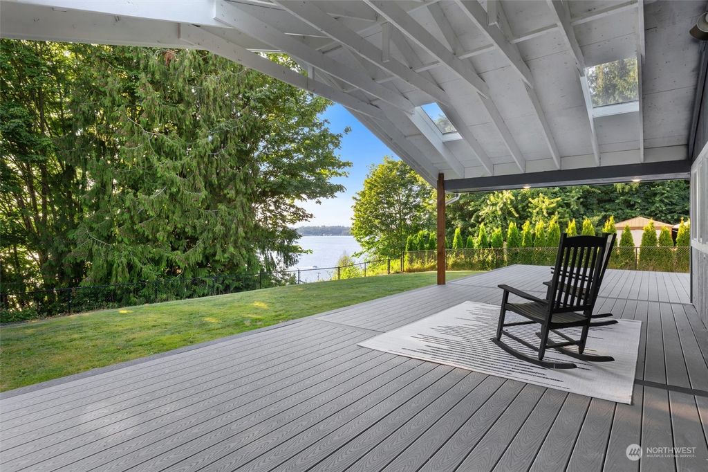 Photo of 118 Rhodora Heights Road, Lake Stevens, WA 98258 (MLS # 2138445)