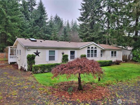 Photo of 112 Topaz Court, Winlock, WA 98596 (MLS # 2460773)