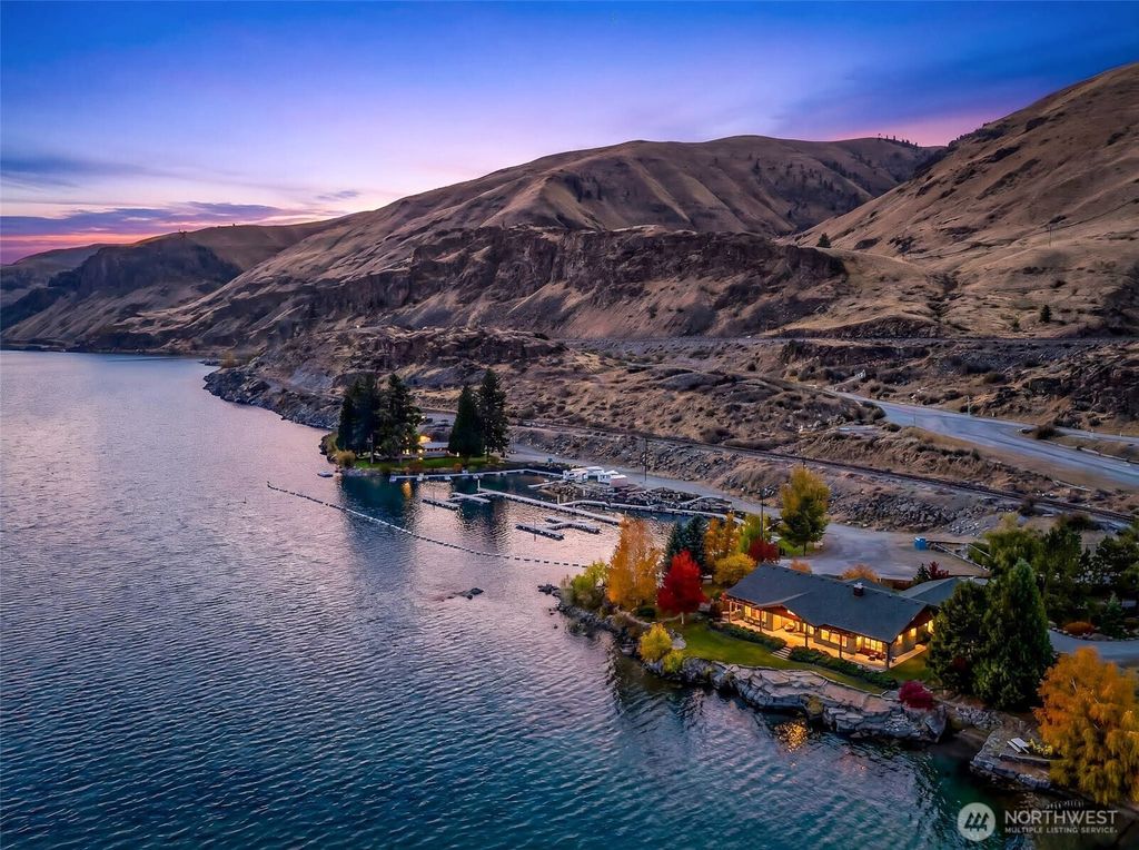 Photo of 7405 US Hwy 97A, Wenatchee, WA 98801 (MLS # 2475019)