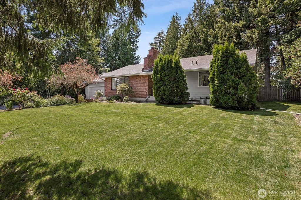 Photo of 19101 1st Avenue S, Normandy Park, WA 98148 (MLS # 2393765)