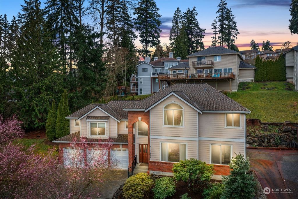 Photo of 11029 NE 197th Street, Bothell, WA 98011 (MLS # 2206437)