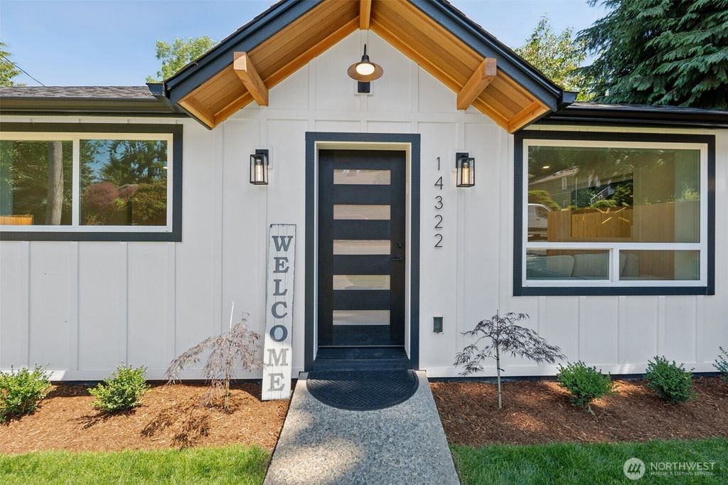 Photo of 14322 Burke Avenue N, Seattle, WA 98133 (MLS # 2408280)