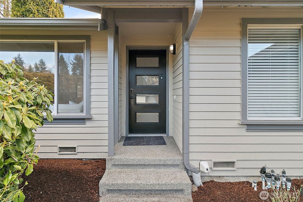 Photo of 28112 231st Place SE, Maple Valley, WA 98038 (MLS # 2481806)