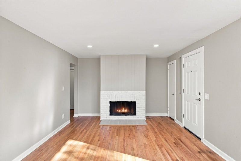 11261 Occidental Avenue S