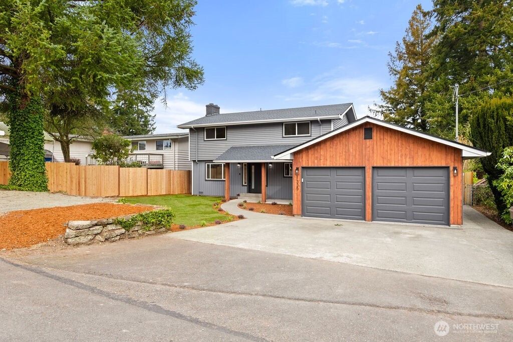 Photo of 1335 E Maple Street, Kent, WA 98030 (MLS # 2329594)