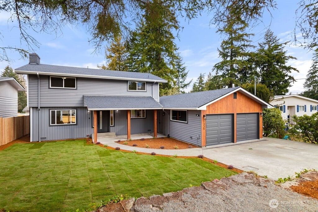 Photo of 1335 E Maple Street, Kent, WA 98030 (MLS # 2329594)