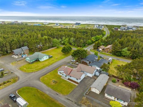 1215 Johnson Street Westport WA 98595