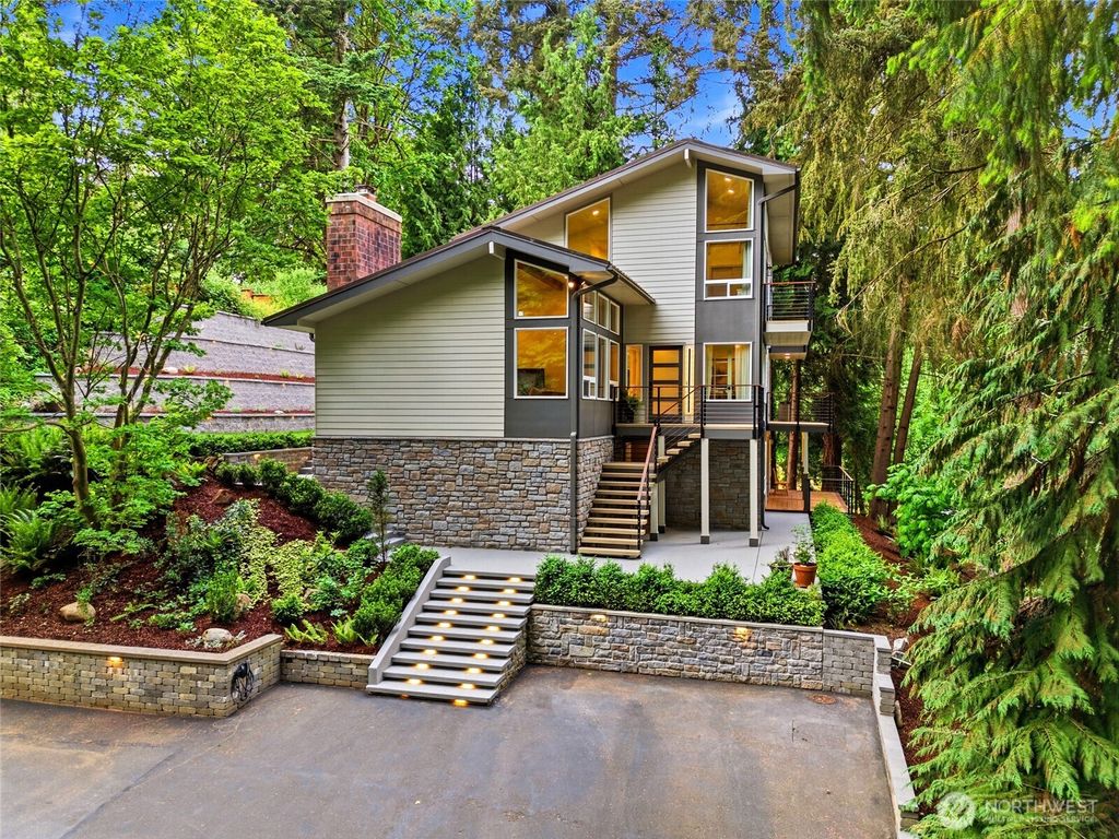 Photo of 132 224th Street SE, Bothell, WA 98021 (MLS # 2532001)