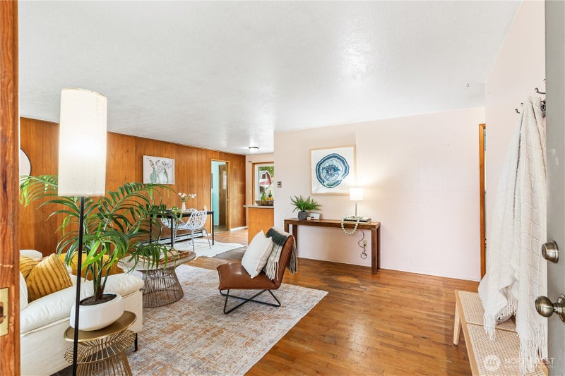 5221 86th Place NE