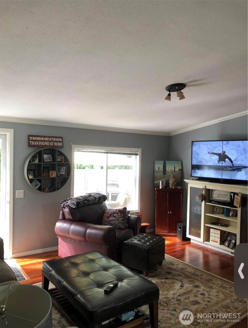 listing image 9366182515503255914