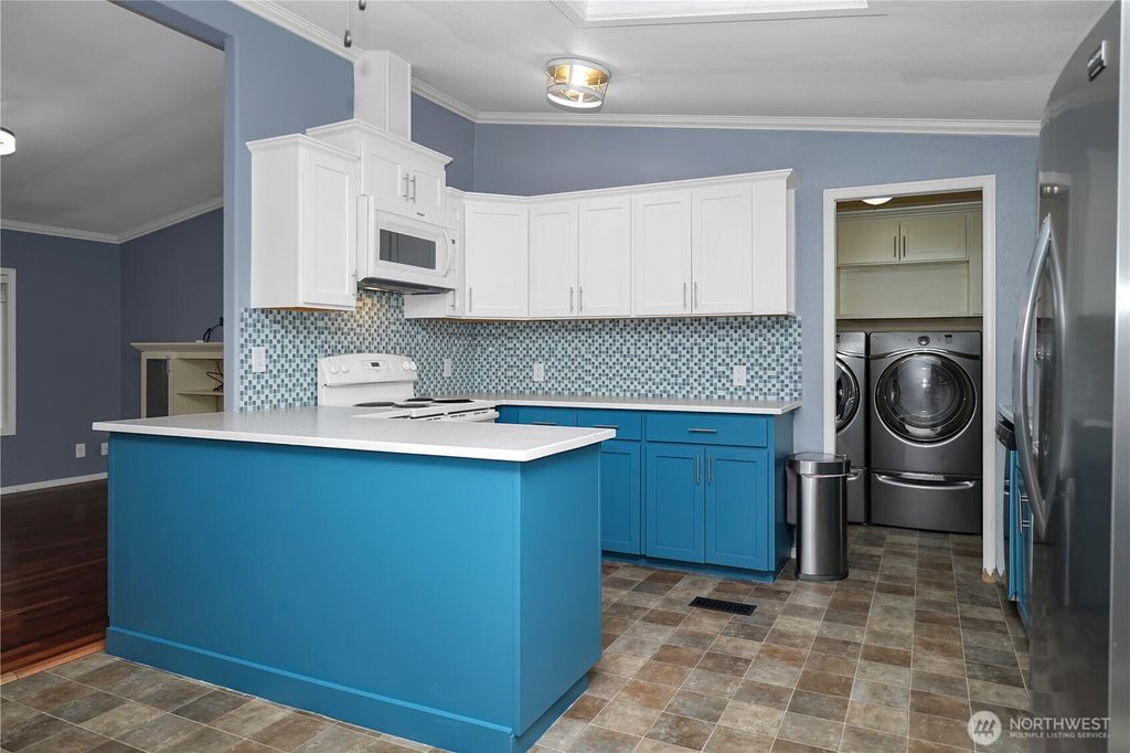 listing image 9360833012094258778