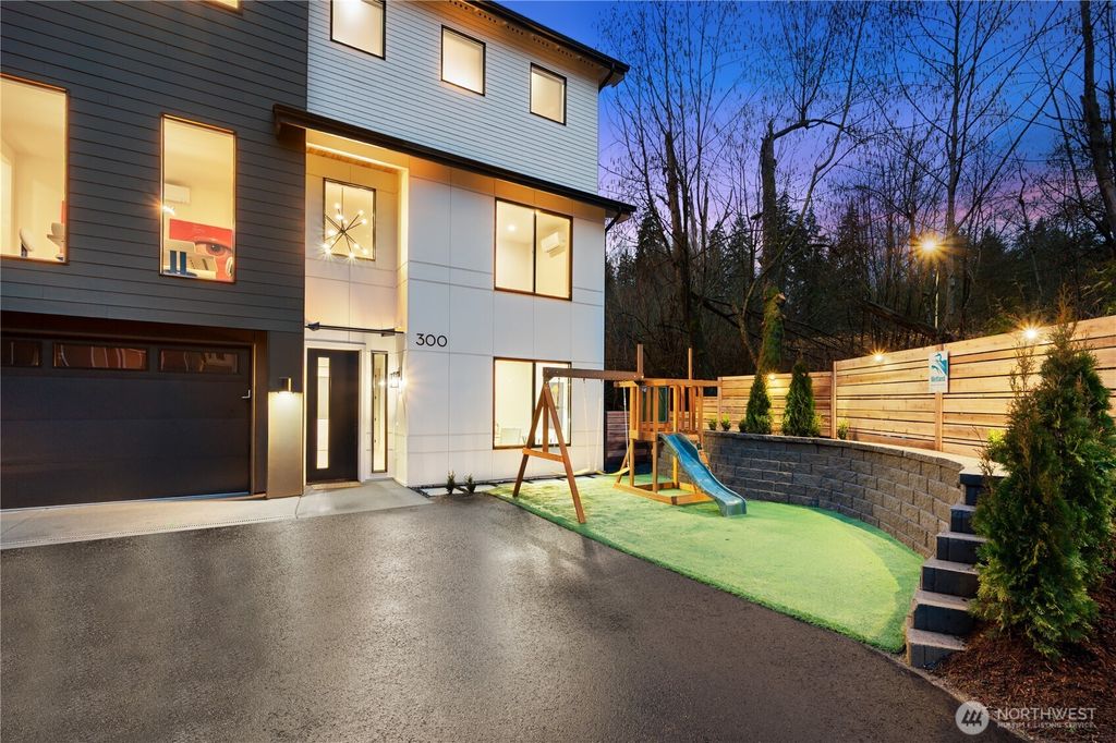 Photo of 300 SE 208th Street, Bothell, WA 98012 (MLS # 2524204)