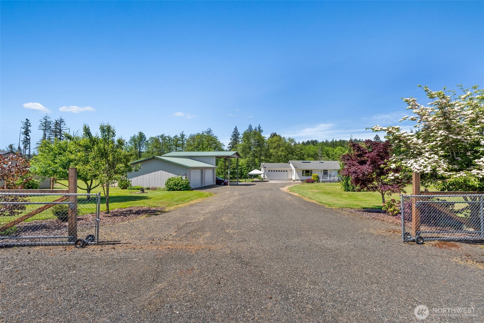 401 Huntting Road