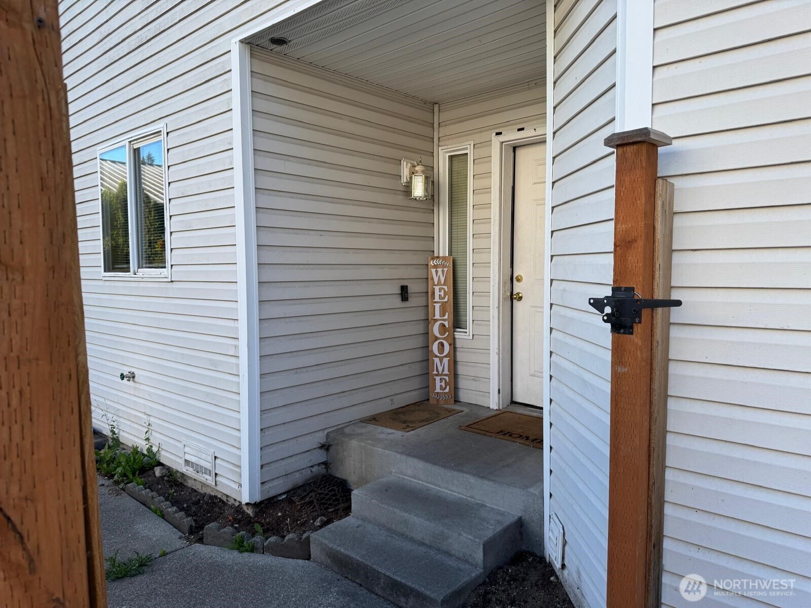 10431 19th Avenue SE A & B