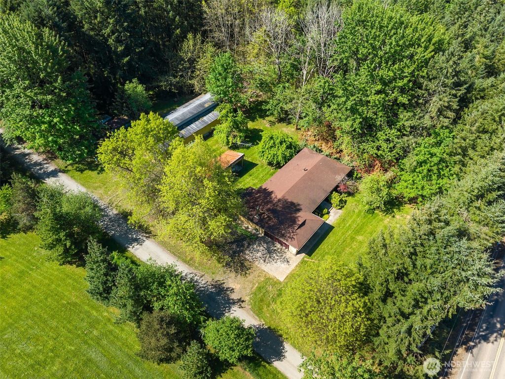 Photo of 334 Burchett Road, Onalaska, WA 98570 (MLS # 2515478)