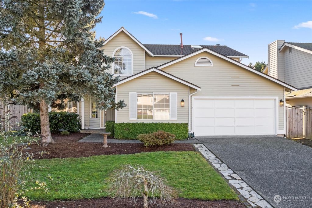 Photo of 5520 110th Place SW, Mukilteo, WA 98275 (MLS # 2320893)