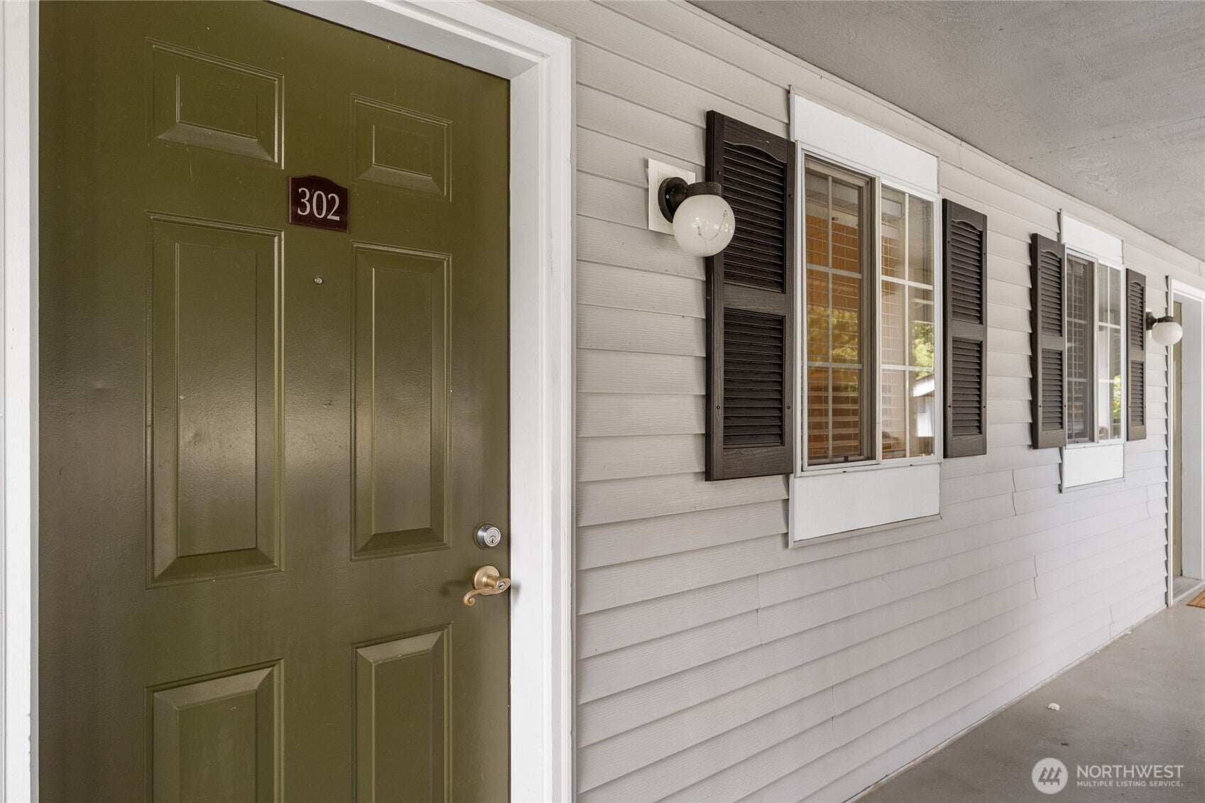 23339 Cedar Way A302