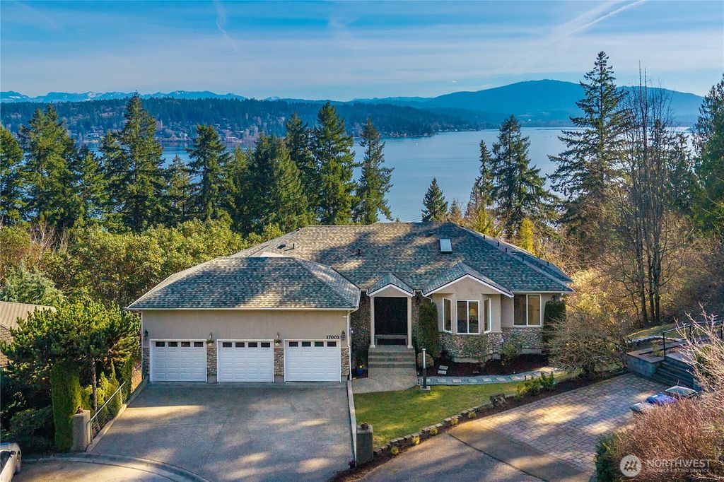 Photo of 17003 SE 14th Lane, Bellevue, WA 98008 (MLS # 2531079)
