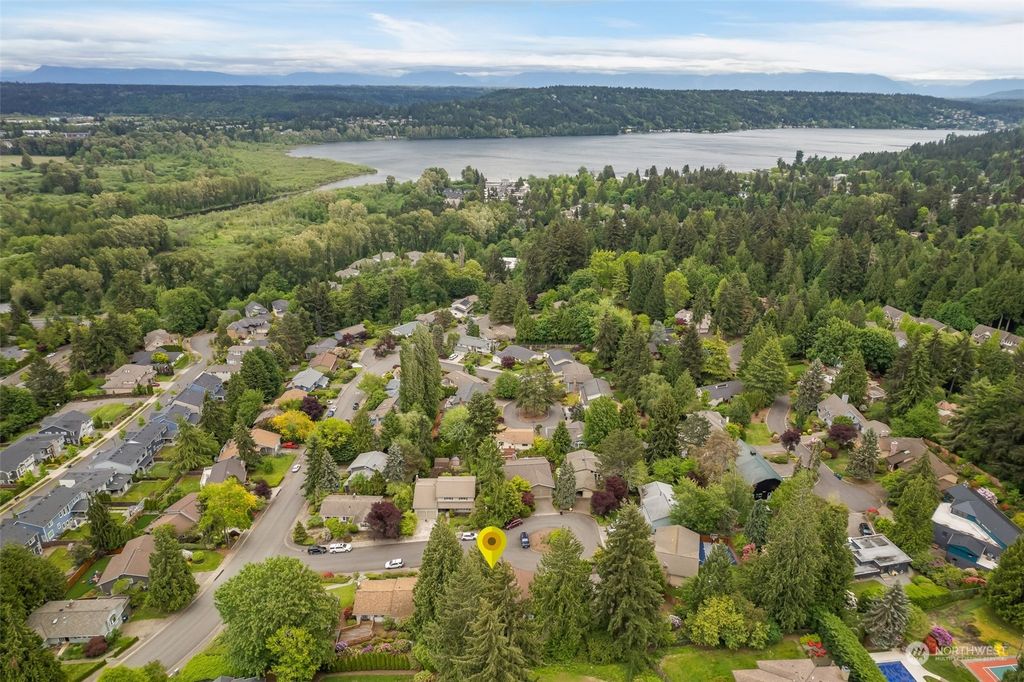 Photo of 4521 165th Avenue NE, Redmond, WA 98052 (MLS # 2239738)