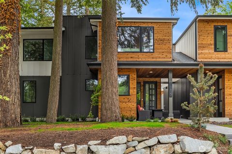 10827 104th Avenue NE 1 Kirkland WA 98033