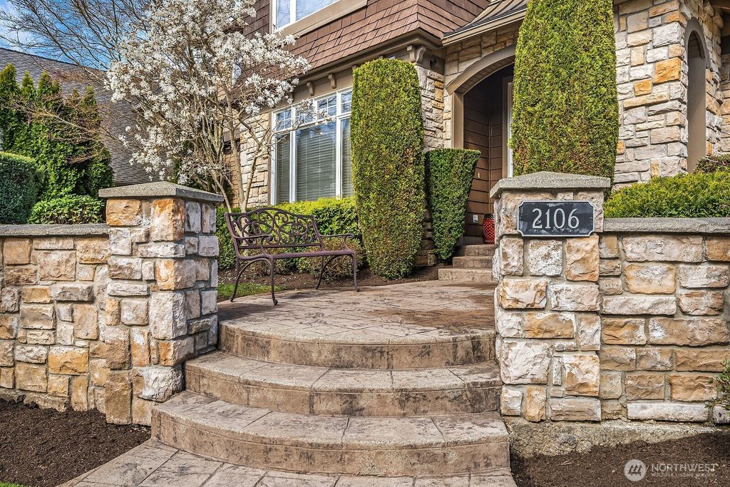 Photo of 2106 204th Place NE, Sammamish, WA 98074 (MLS # 2346653)