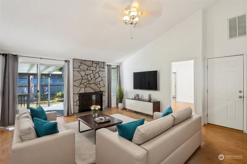 Photo of 31834 126th Avenue SE, Auburn, WA 98092 (MLS # 2257579)