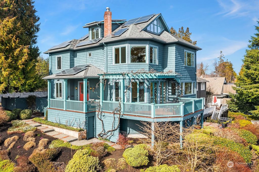 Photo of 3602 E Pike Street, Seattle, WA 98122 (MLS # 2037785)