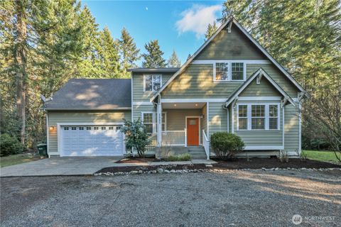 Photo of 2507 Creviston Road SW, Lakebay, WA 98349 (MLS # 2484904)
