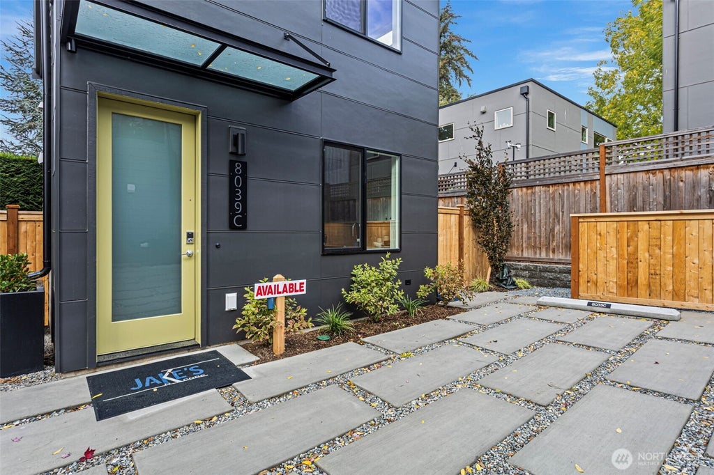 Photo of 8039 Wallingford Avenue N #C, Seattle, WA 98103 (MLS # 2583824)