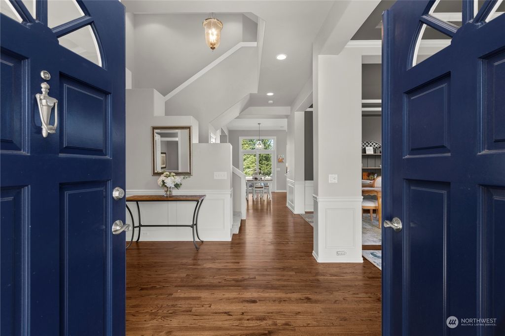 Photo of 23124 SE 26th Place, Sammamish, WA 98075 (MLS # 2212544)