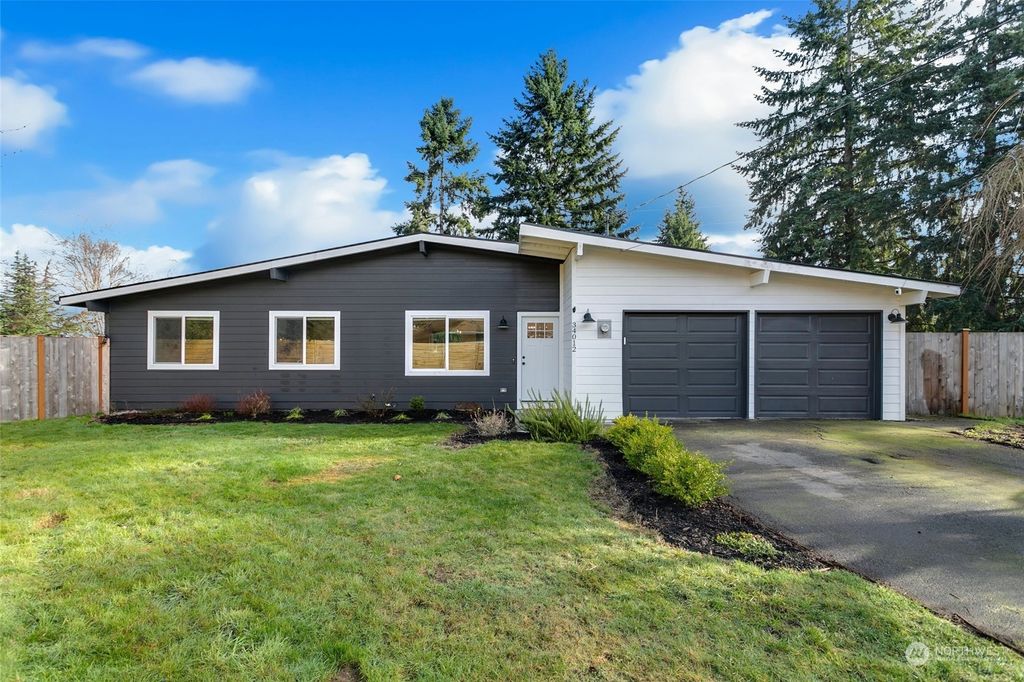 Photo of 34012 22nd Place SW, Federal Way, WA 98023 (MLS # 2196970)