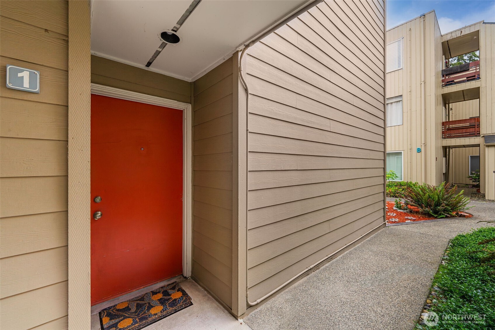 525 Lebo Boulevard G1