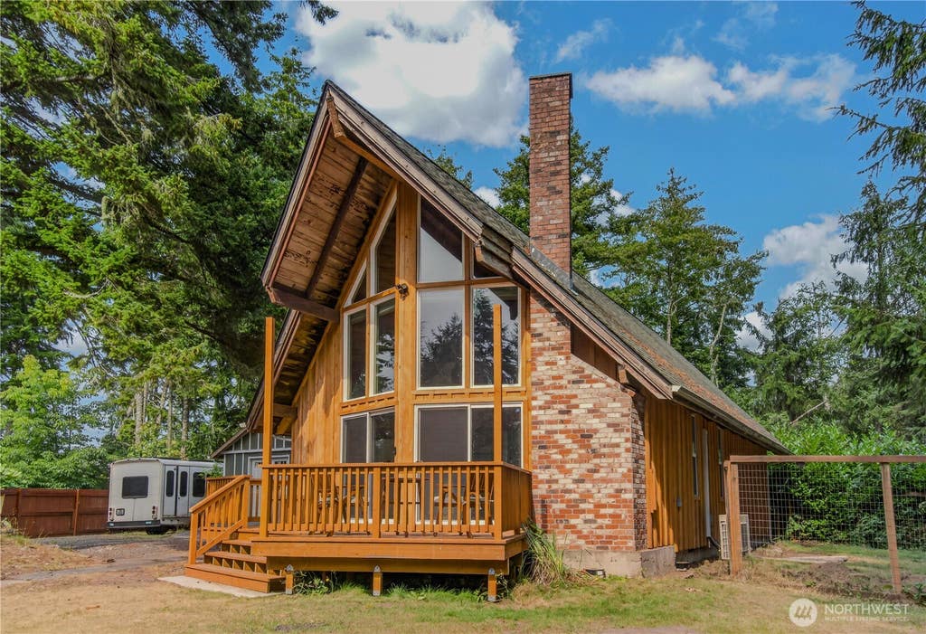 Photo of 21428 Birch Place, Ocean Park, WA 98640 (MLS # 2569896)