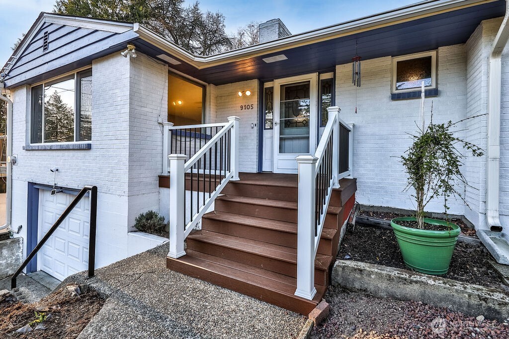 9105 104th Street SW