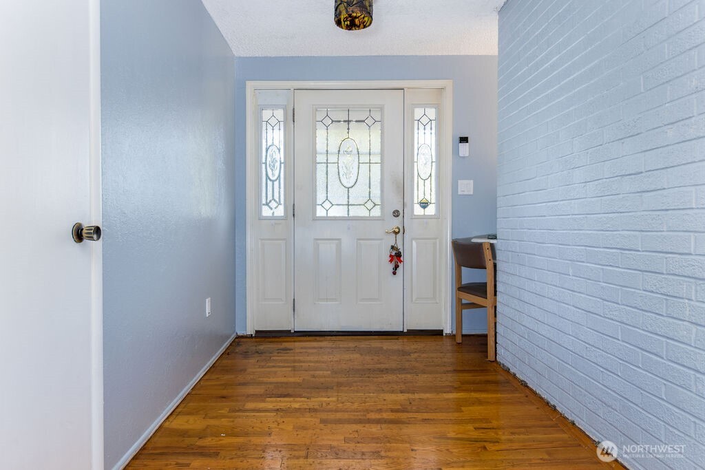 9105 104th Street SW