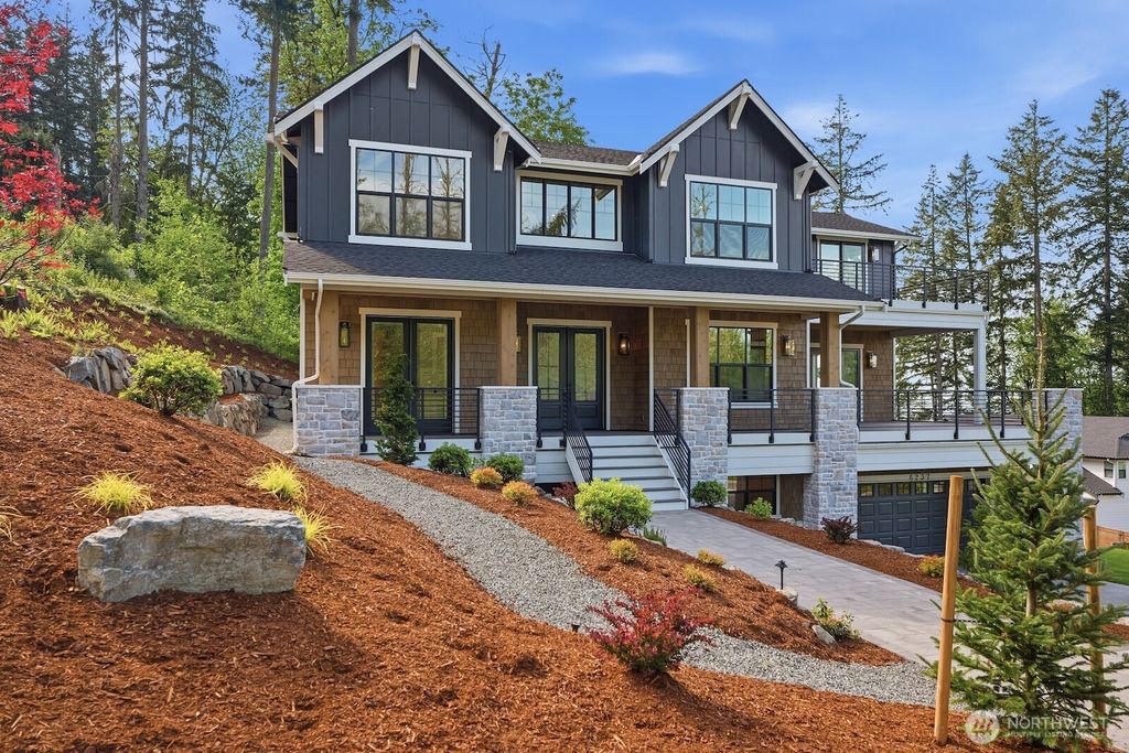 Photo of 6237 179th Place SE, Bellevue, WA 98006 (MLS # 2494515)