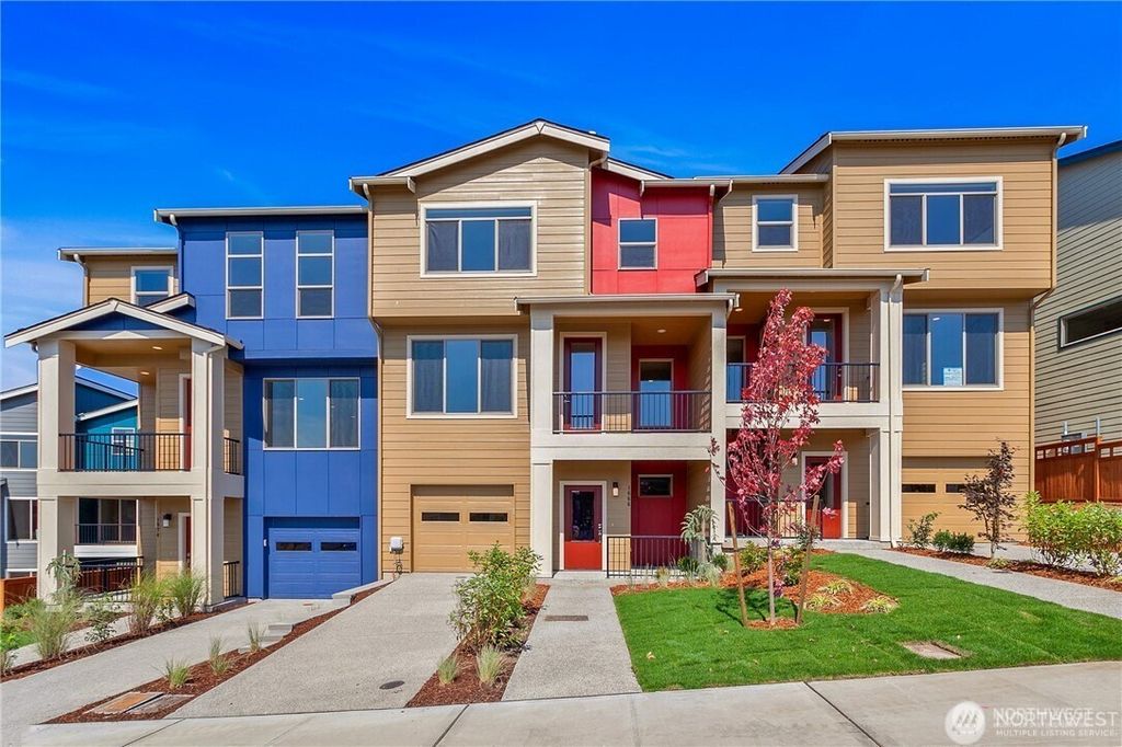 Photo of 1066 SW 99th Place #55, Seattle, WA 98106 (MLS # 2504535)