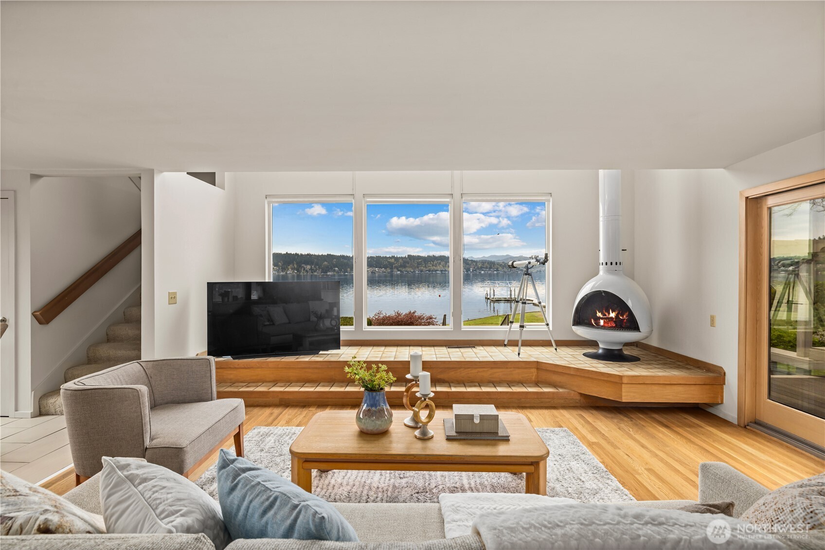 3418 W Lake Sammamish Parkway SE