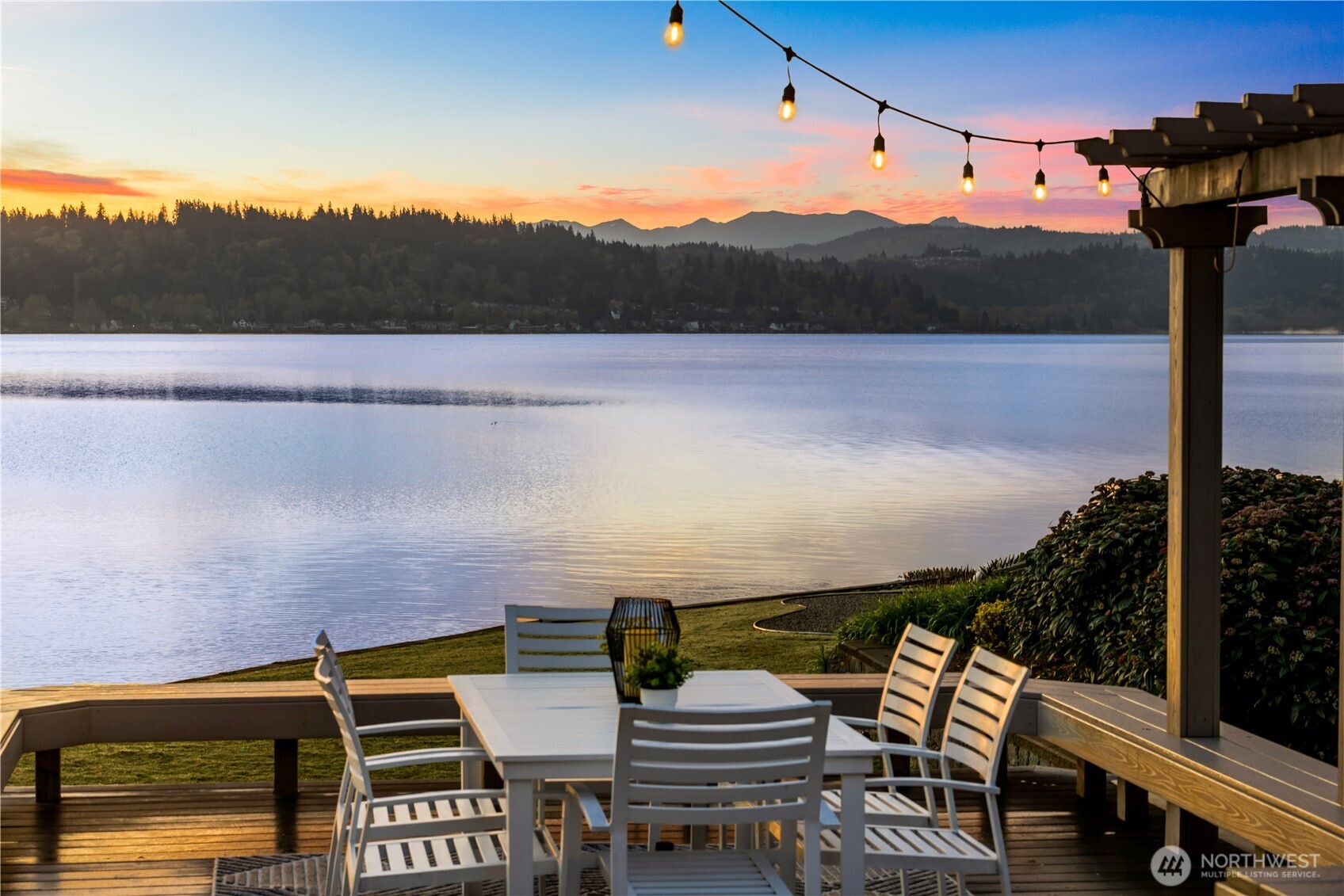 3418 W Lake Sammamish Parkway SE