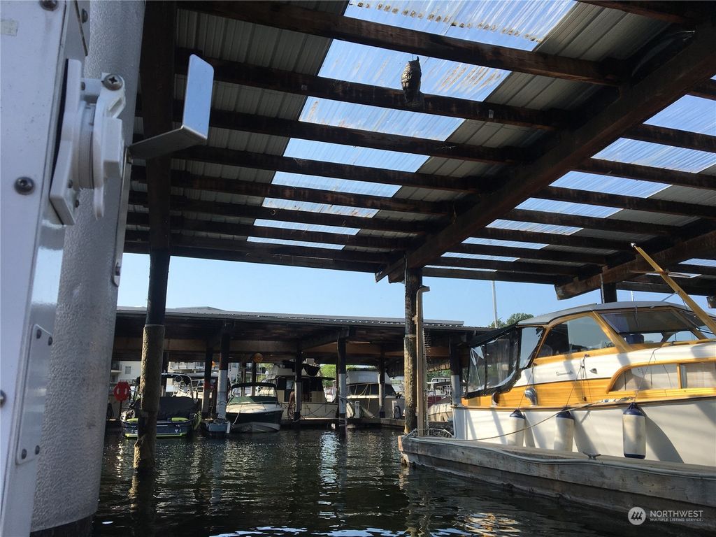 Photo of 9050 Seward Park Avenue S #102, Seattle, WA 98118 (MLS # 2038900)