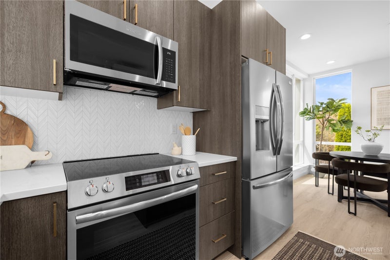 2228 NW 60th Street