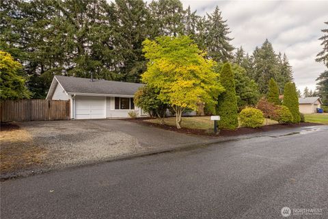 Photo of 15130 15th Avenue S, Spanaway, WA 98387 (MLS # 2440913)