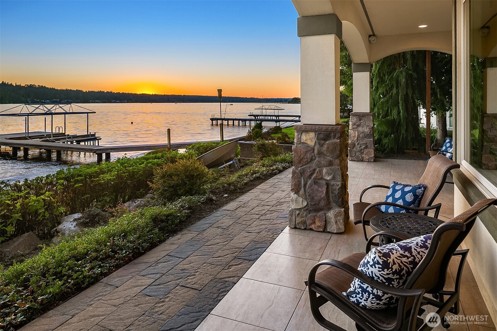2727 E Lake Sammamish Parkway NE
