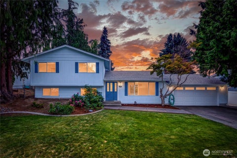 Photo of 1400 Bel Air Drive, East Wenatchee, WA 98802 (MLS # 2554075)