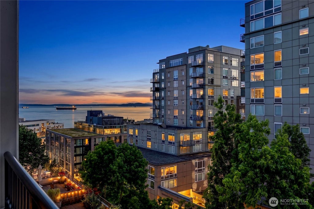 Photo of 2717 Western Avenue #5002, Seattle, WA 98121 (MLS # 2542065)