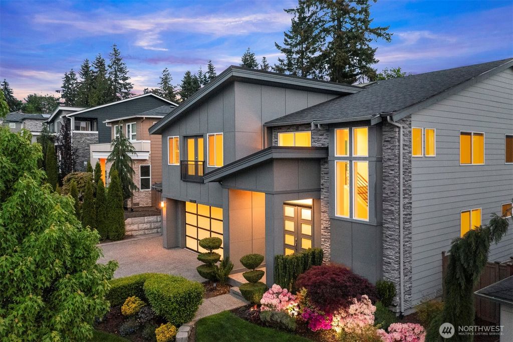 Photo of 12721 NE 150th Street, Woodinville, WA 98072 (MLS # 2373311)