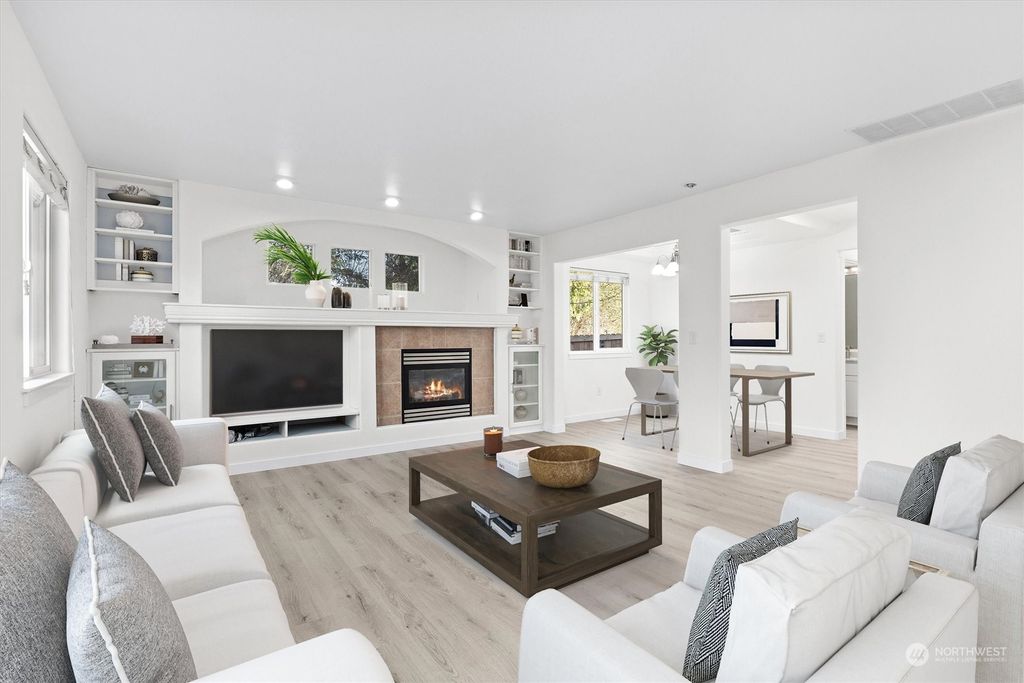 Photo of 3329 134th Place SE, Mill Creek, WA 98012 (MLS # 2215909)