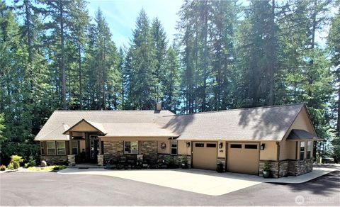 Photo of 200 Kerr Road, Silverlake, WA 98645 (MLS # 2447102) Photo of 200 Kerr Road, Silverlake, WA 98645 (MLS # 2447102)