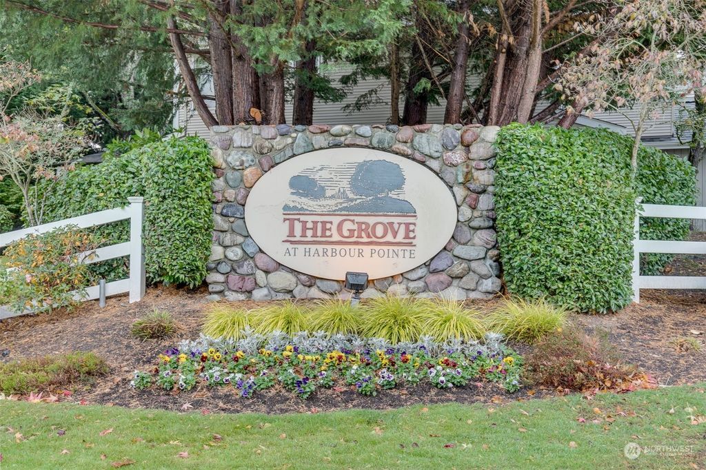 Photo of 5618 N Grove Drive #3, Mukilteo, WA 98275 (MLS # 2014260)