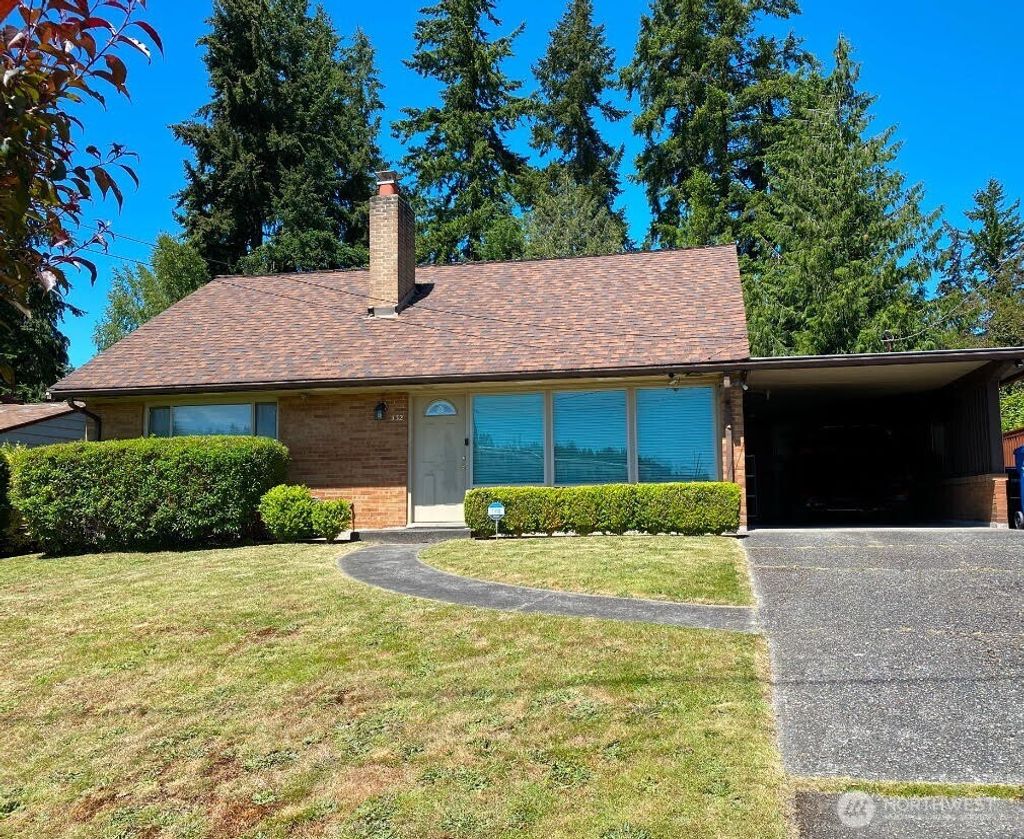 Photo of 332 NE 149th Street, Shoreline, WA 98155 (MLS # 2401164)